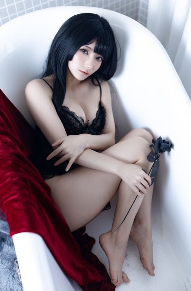 是三不是世w – NO.12 黑玫瑰[40P-313MB]