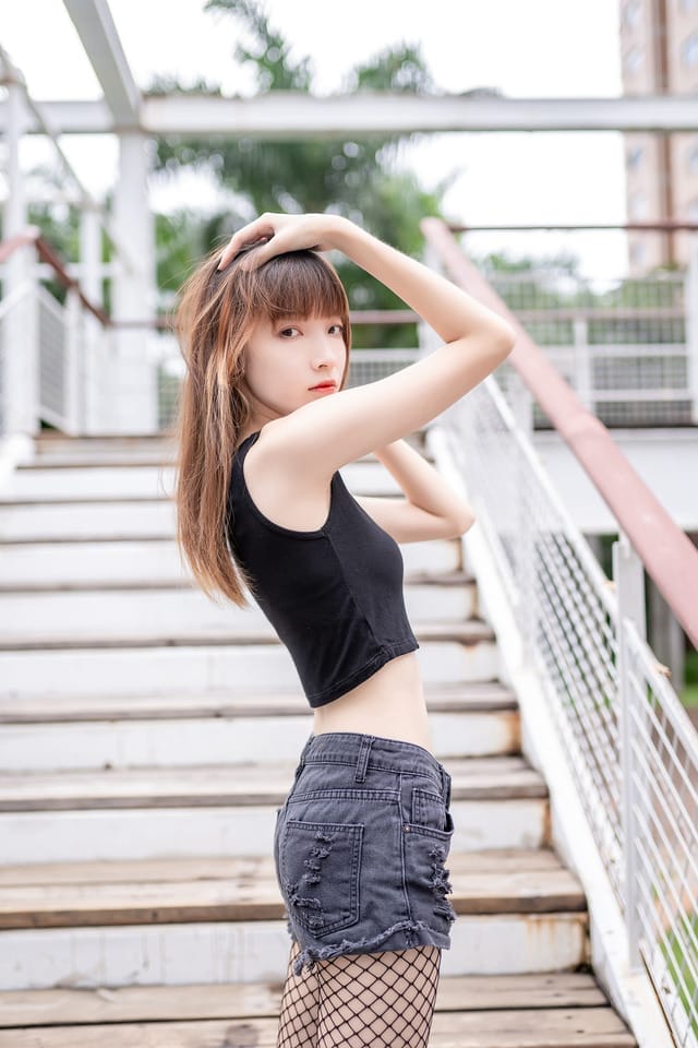 风之领域 – NO.094 超短牛仔短裤黑网袜[50P280M]