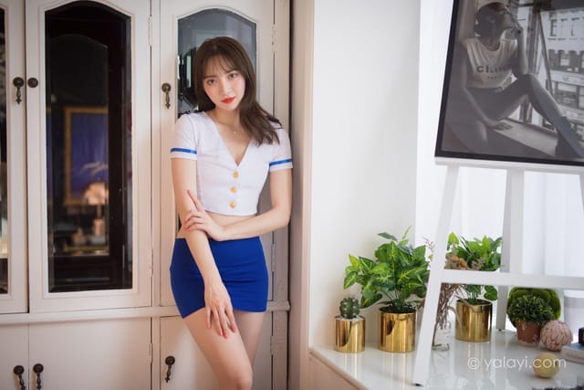 [YALAYI雅拉伊]2021.07.17 VOL.819 空中玩家 妍妍[37+1P／432MB]