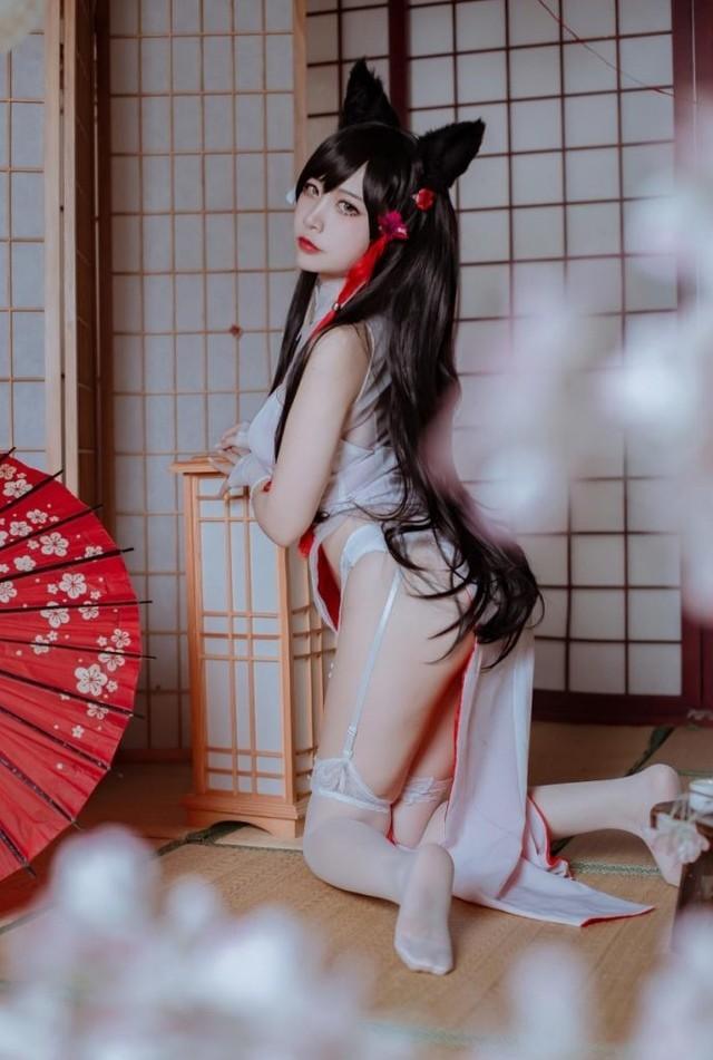 二佐Nisa – NO.196 犬之眷 碧蓝航线 爱宕 旗袍 [18P-204MB]