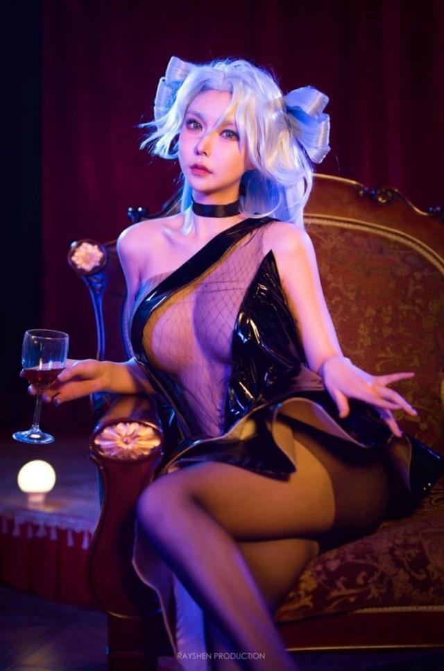 亚马逊鲶鱼 – NO.16 PA15 香槟怪盗[32P2V-144MB]